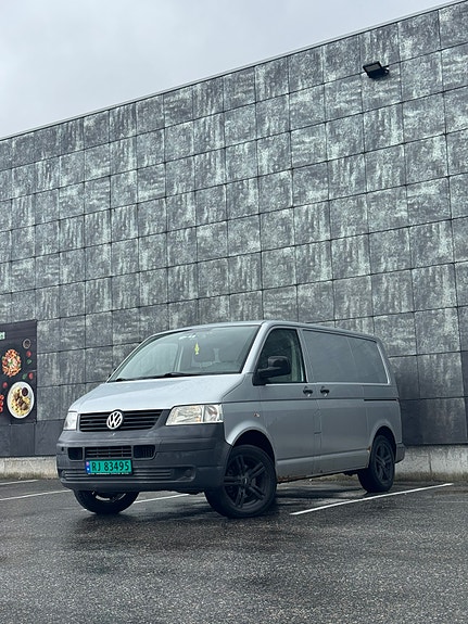 Volkswagen Transporter 3 of 21