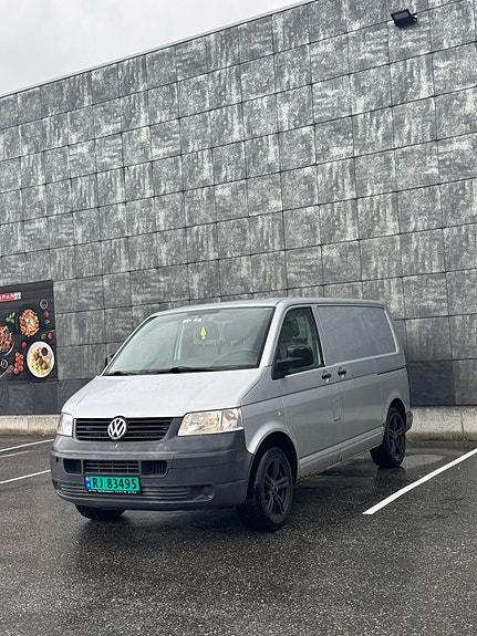 Volkswagen Transporter 4 of 21