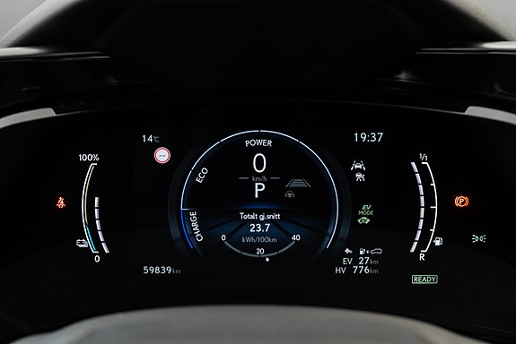 Lexus NX450h 22 of 25
