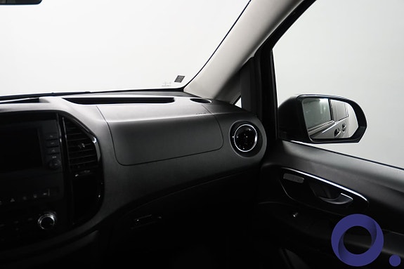 Mercedes-Benz Vito 119 15 of 28