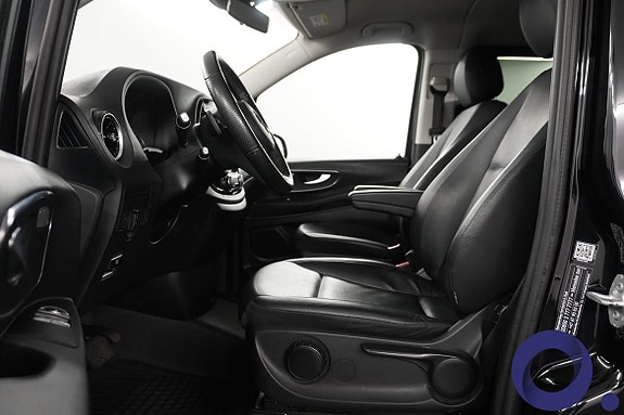 Mercedes-Benz Vito 119 11 of 28