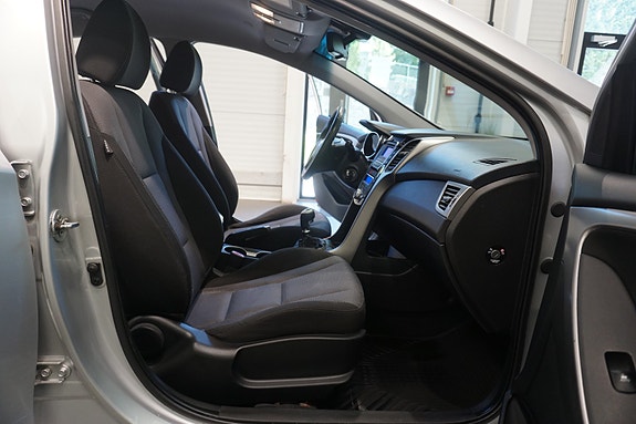 Hyundai i30 18 of 29