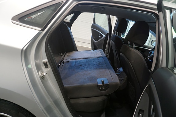 Hyundai i30 12 of 29