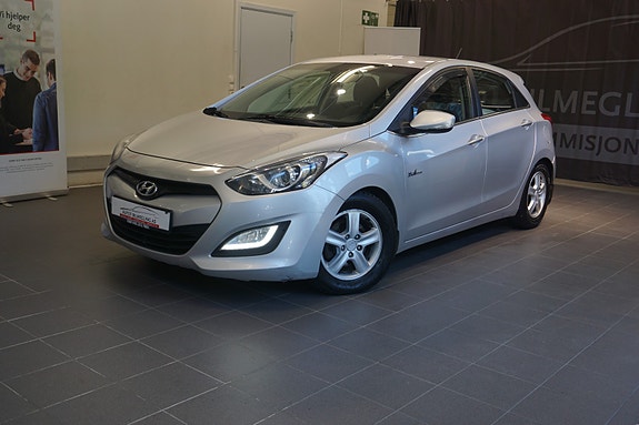 Hyundai i30 2 of 29