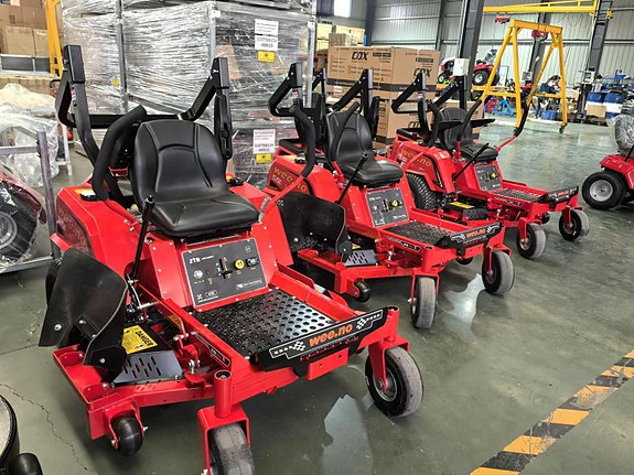 TRAKTOR KLIPPER Sitteklipper Jade Kutter 17hk 106cm 13 of 23