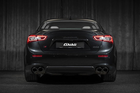 Maserati Ghibli 5 of 5