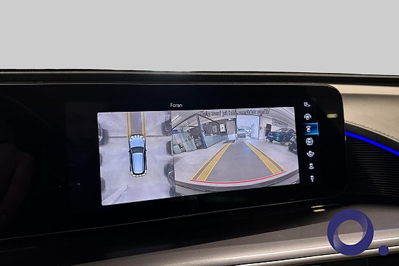 Mercedes-Benz EQC400 19 of 19