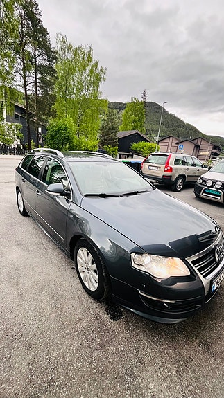 Volkswagen Passat 5 of 18
