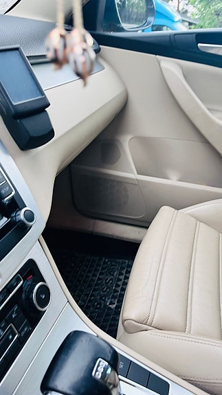 Volkswagen Passat 6 of 18