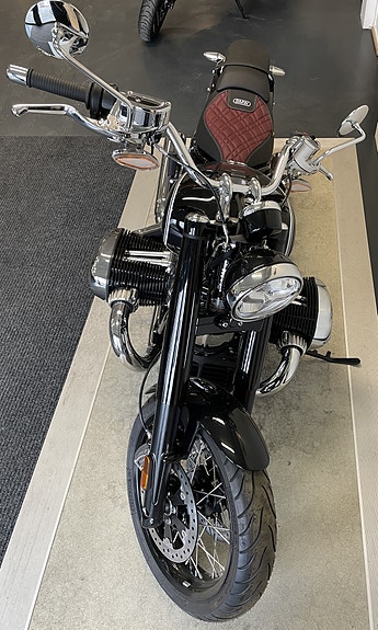 BMW R18 - 100 Year Edition 2 of 12