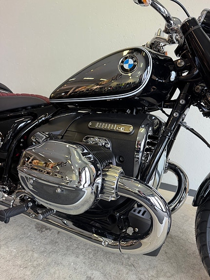 BMW R18 - 100 Year Edition 2 of 11