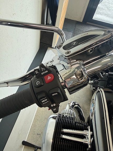 BMW R18 - 100 Year Edition 7 of 11