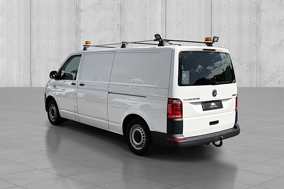 Volkswagen Transporter 4 of 5