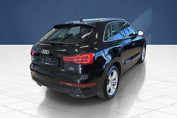 Audi Q3 3 of 16