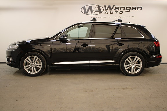 Audi Q7 4 of 30