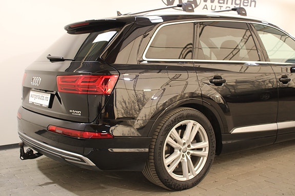 Audi Q7 7 of 30
