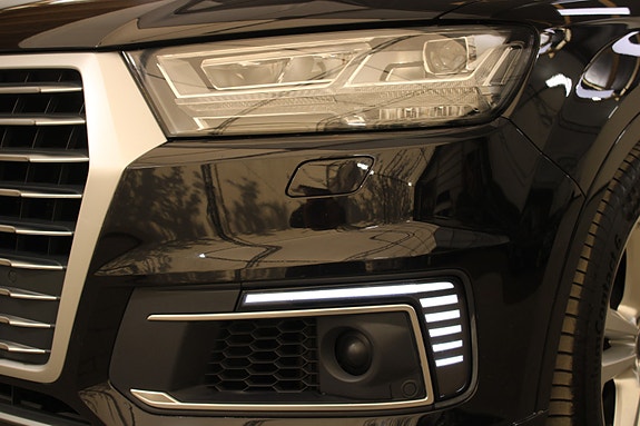 Audi Q7 19 of 30