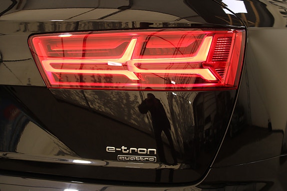 Audi Q7 14 of 30