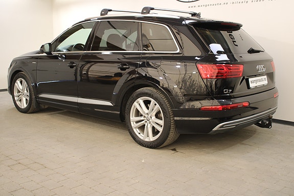 Audi Q7 5 of 30