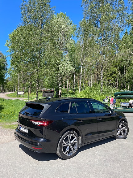 Skoda Enyaq 4 of 25