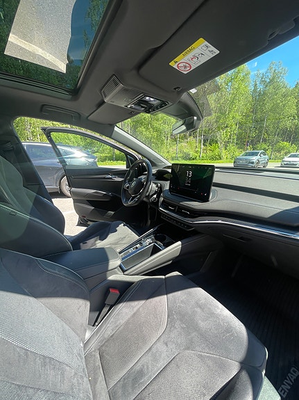 Skoda Enyaq 6 of 25