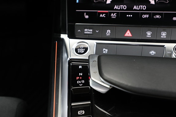 Audi Q8 e-tron 20 of 30