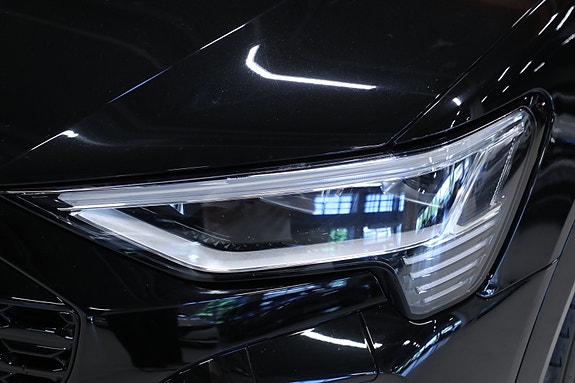 Audi Q8 e-tron 8 of 30