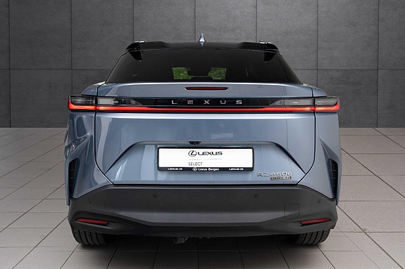 Lexus RZ450e 4 of 19
