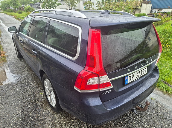 Volvo V70 5 of 20