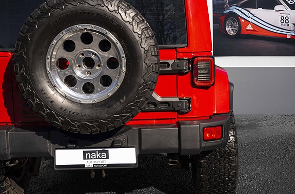 Jeep Wrangler 8 of 30