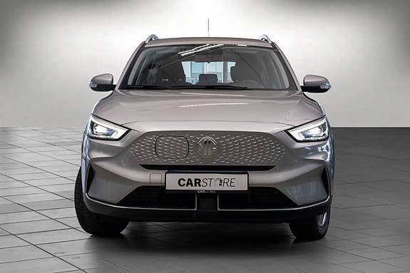 MG ZS EV 3 of 5