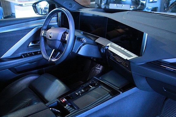 Opel Astra 8 of 24