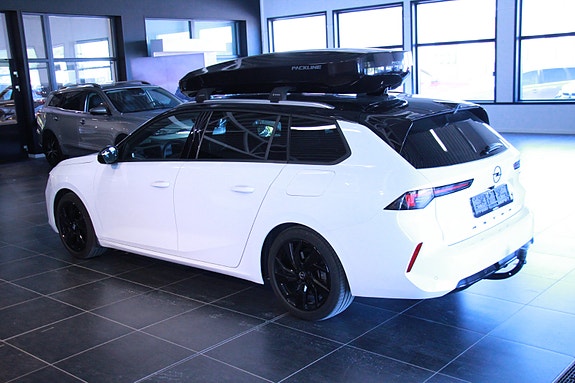 Opel Astra 4 of 24