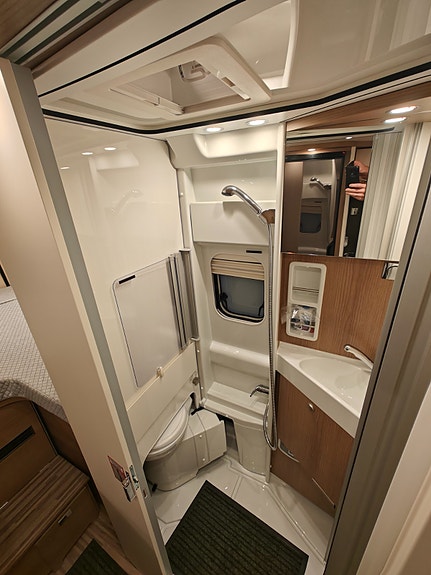 Carthago Malibu Van 640 LE GT Comfort Automat- Adaptive Cruise Control -180Ah litium-220W Solcelle ++ 23 of 27