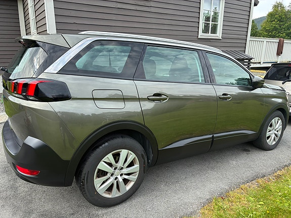 Peugeot 5008 14 of 14