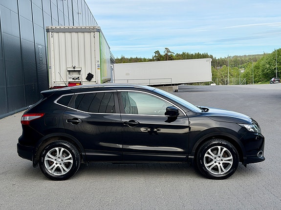 Nissan Qashqai 4 of 21