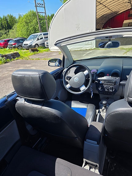 Volkswagen Beetle 12 of 27