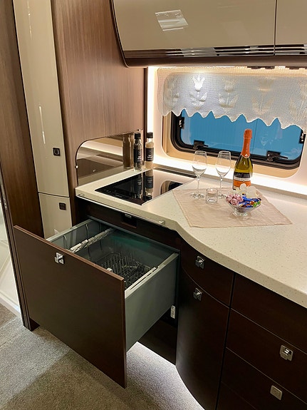 Morelo Empire Liner 118 GSB 21 of 30