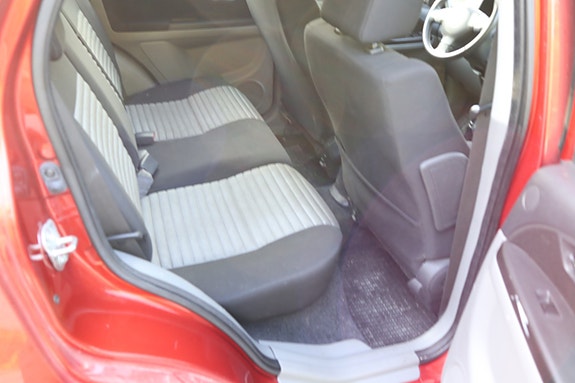 Suzuki SX4 16 of 20