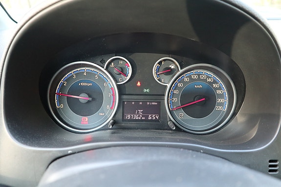 Suzuki SX4 19 of 20