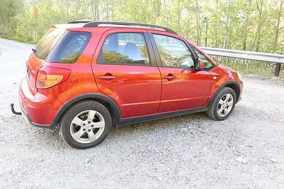 Suzuki SX4 5 of 20