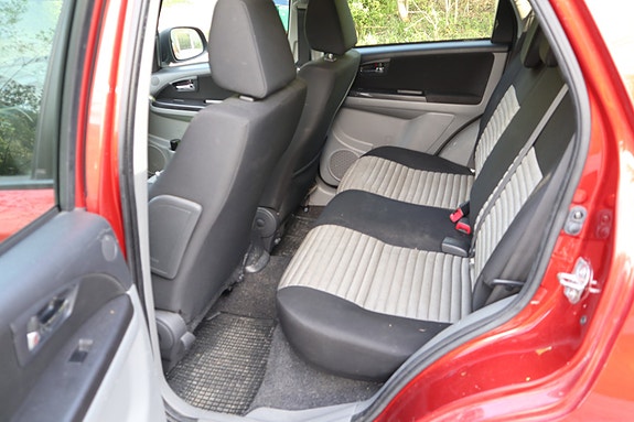 Suzuki SX4 14 of 20