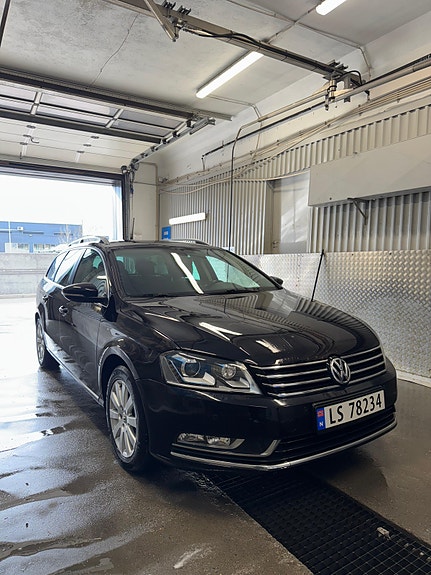 Volkswagen Passat 4 of 5