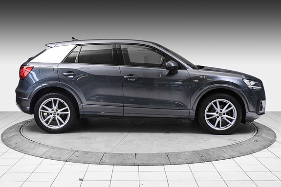 Audi Q2 6 of 20