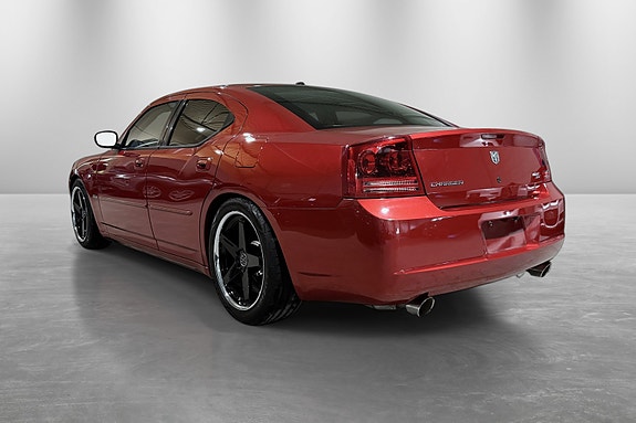 Dodge Charger 5 of 5