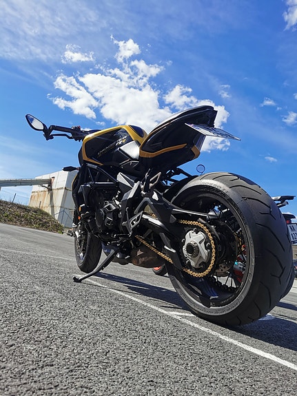 MV Agusta Brutale 800 Dragster 11 of 17