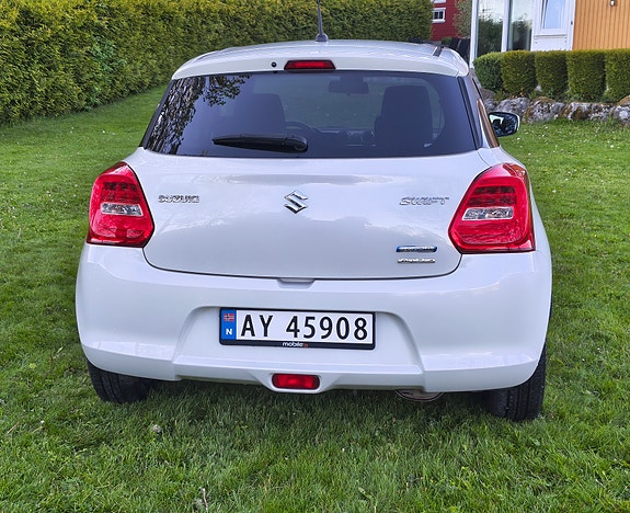 Suzuki Swift 5 of 5
