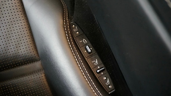 Mercedes-Benz CLS63 20 of 30