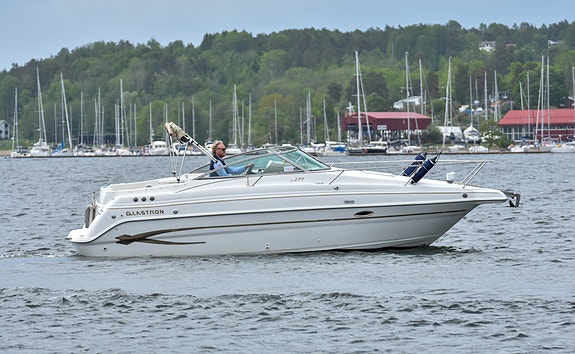 NY PRIS! Velholdt Glastron GS 279 med Volvo Penta 350 hk V8. Motorblokk fra 2017 8 of 30