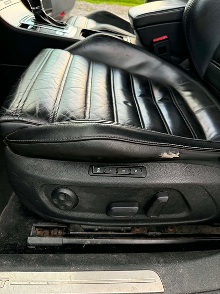 Volkswagen Passat 18 of 27